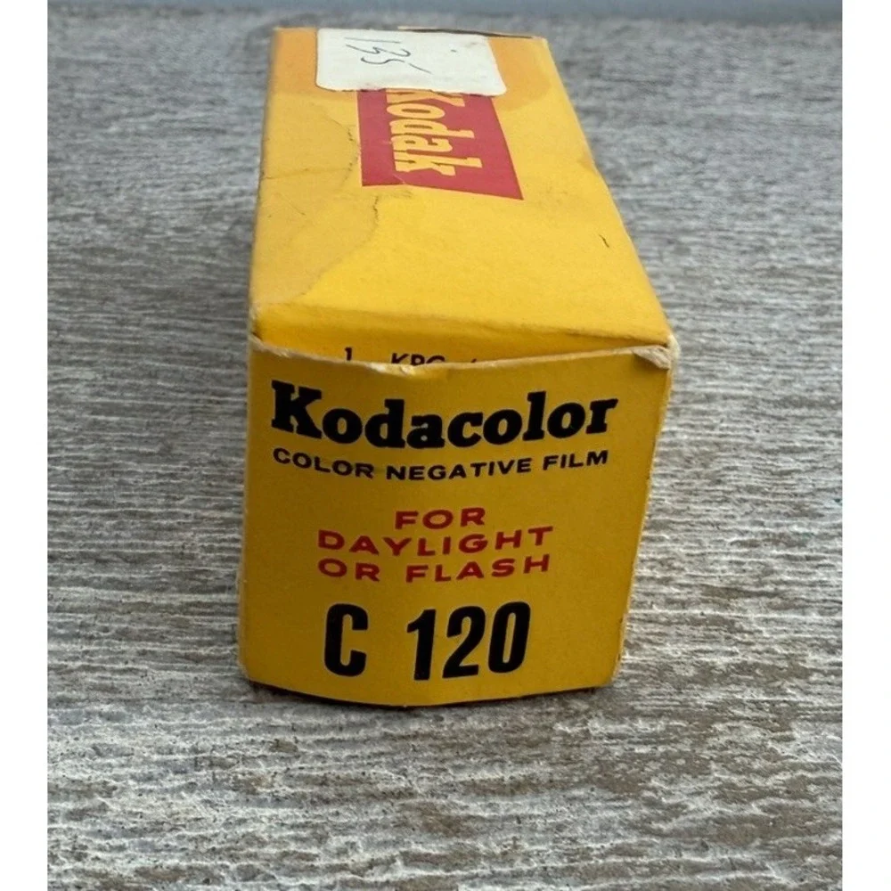 Vintage Kodak Kodacolar 120 Film C120 EXP October 1960